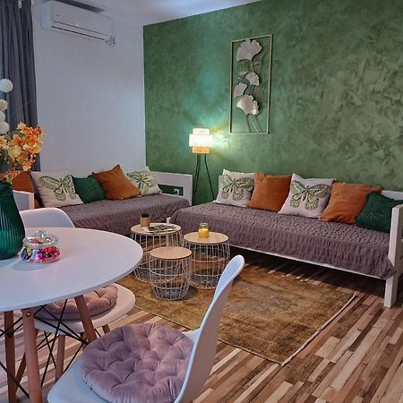 Holiday Home Ostrun Раковица Екстер'єр фото