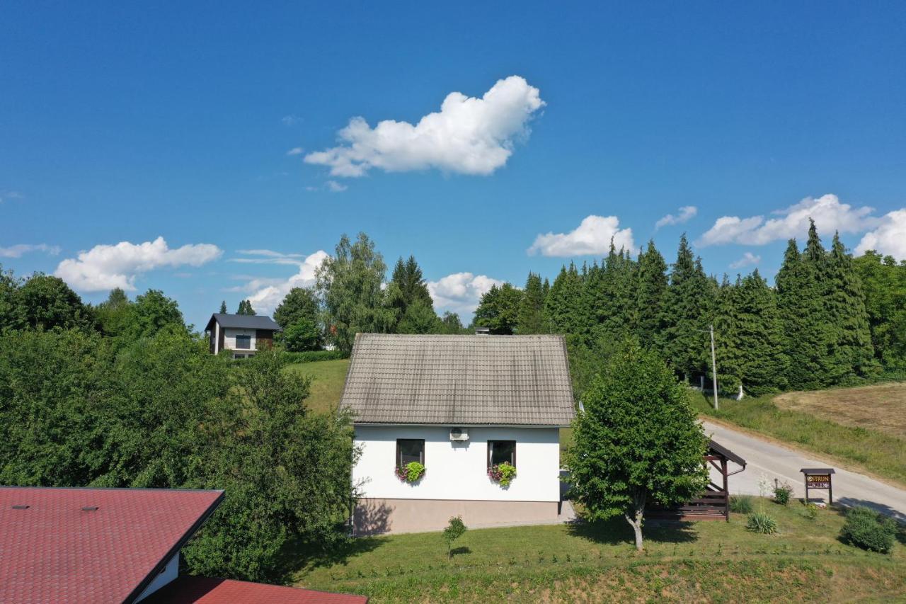 Holiday Home Ostrun Раковица Екстер'єр фото