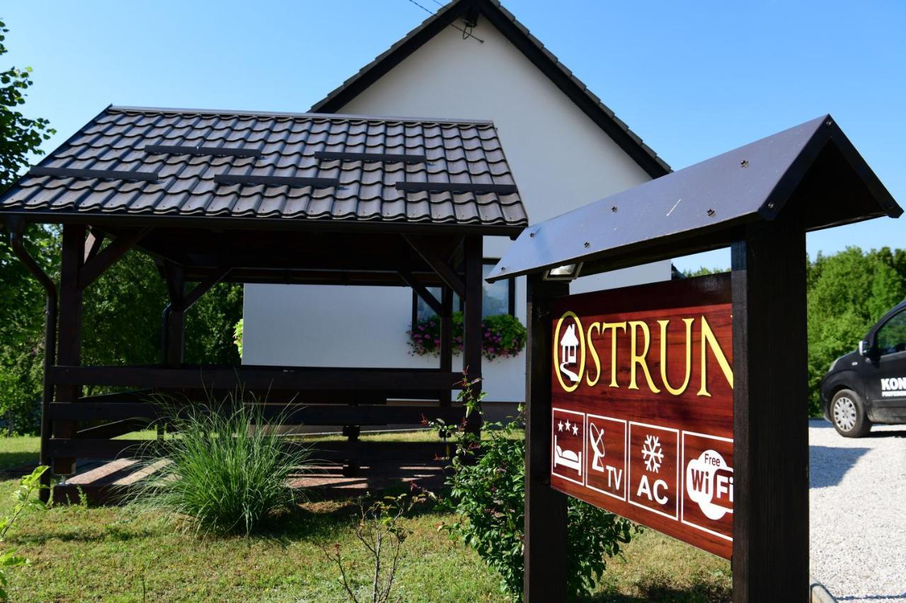 Holiday Home Ostrun Раковица Екстер'єр фото