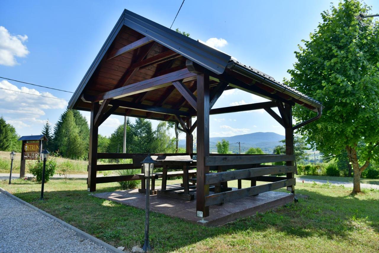 Holiday Home Ostrun Раковица Екстер'єр фото