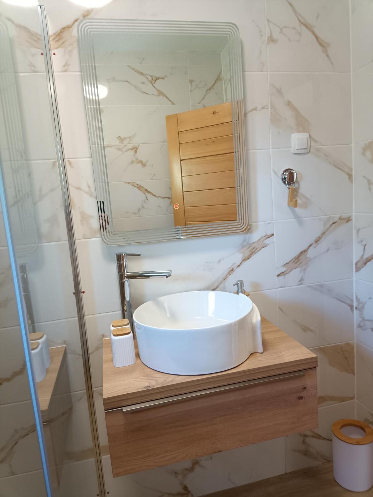 Holiday Home Ostrun Раковица Екстер'єр фото